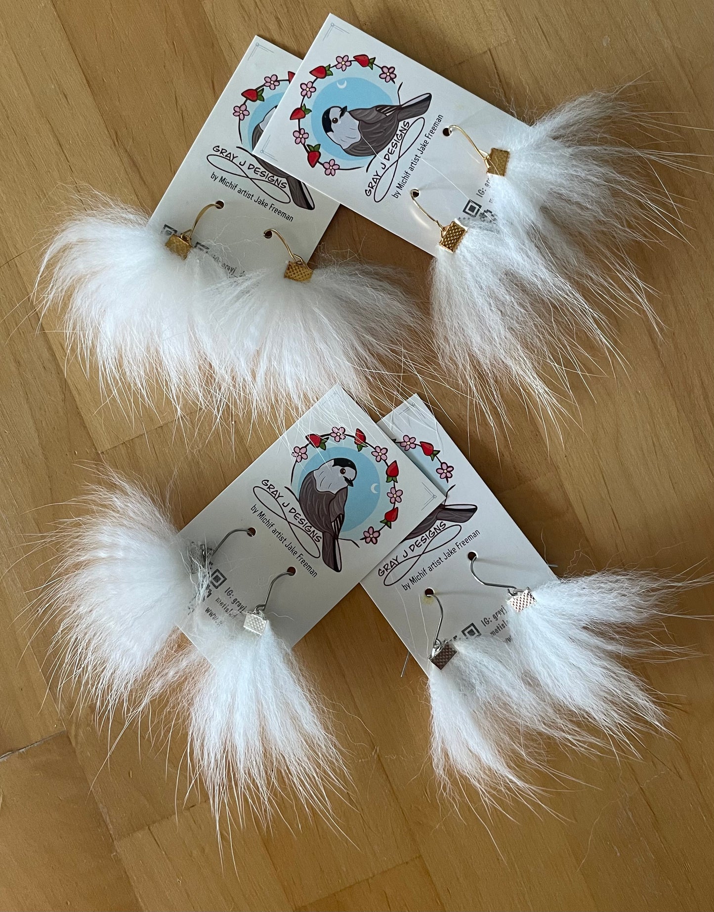 Arctic fox dangles