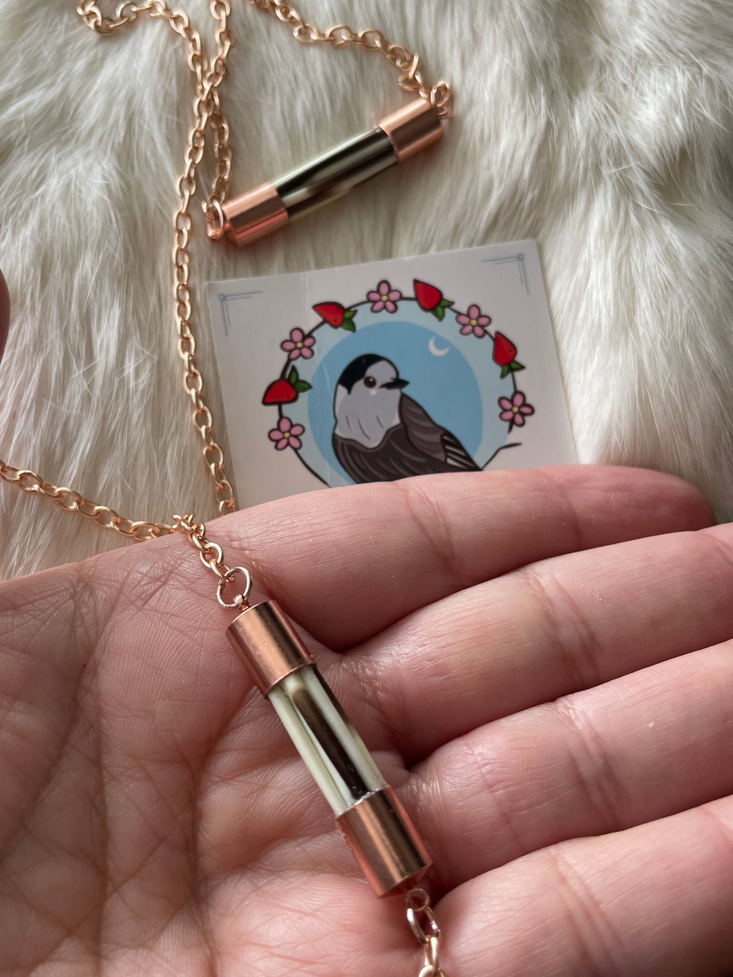 Quill pendant