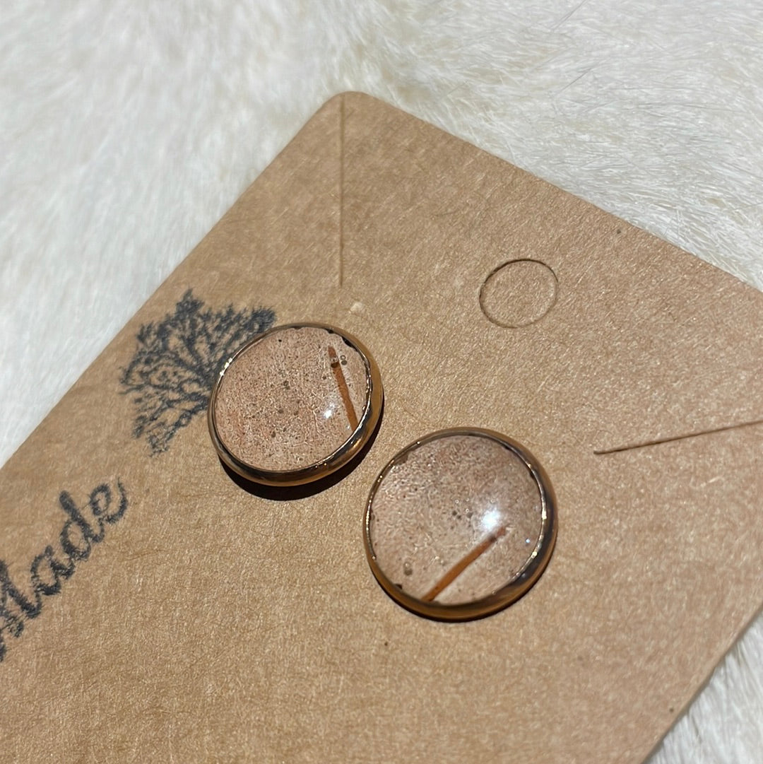 Resin capped studs