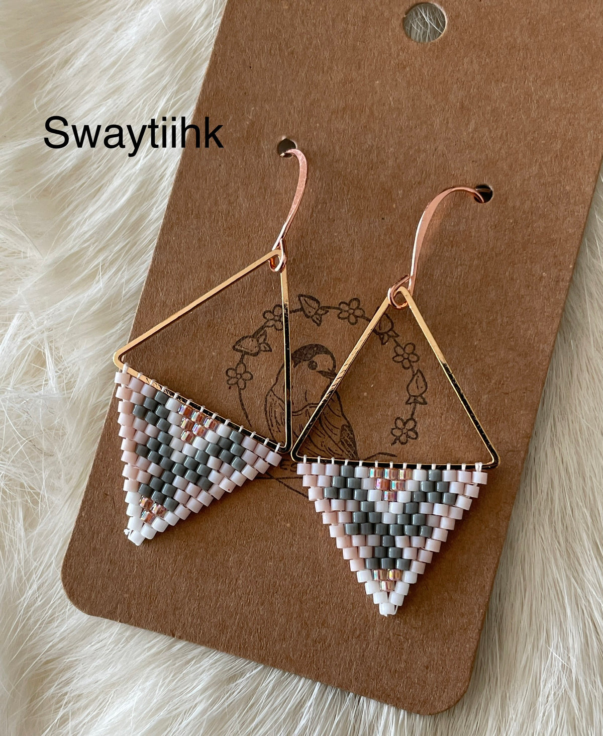 Petit triangles (earrings)