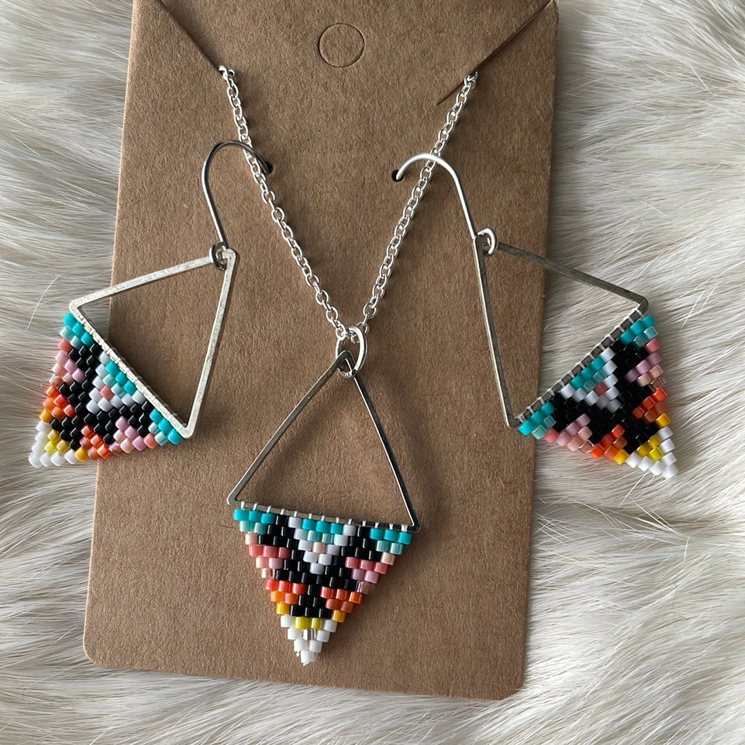 Petit triangles (earrings)