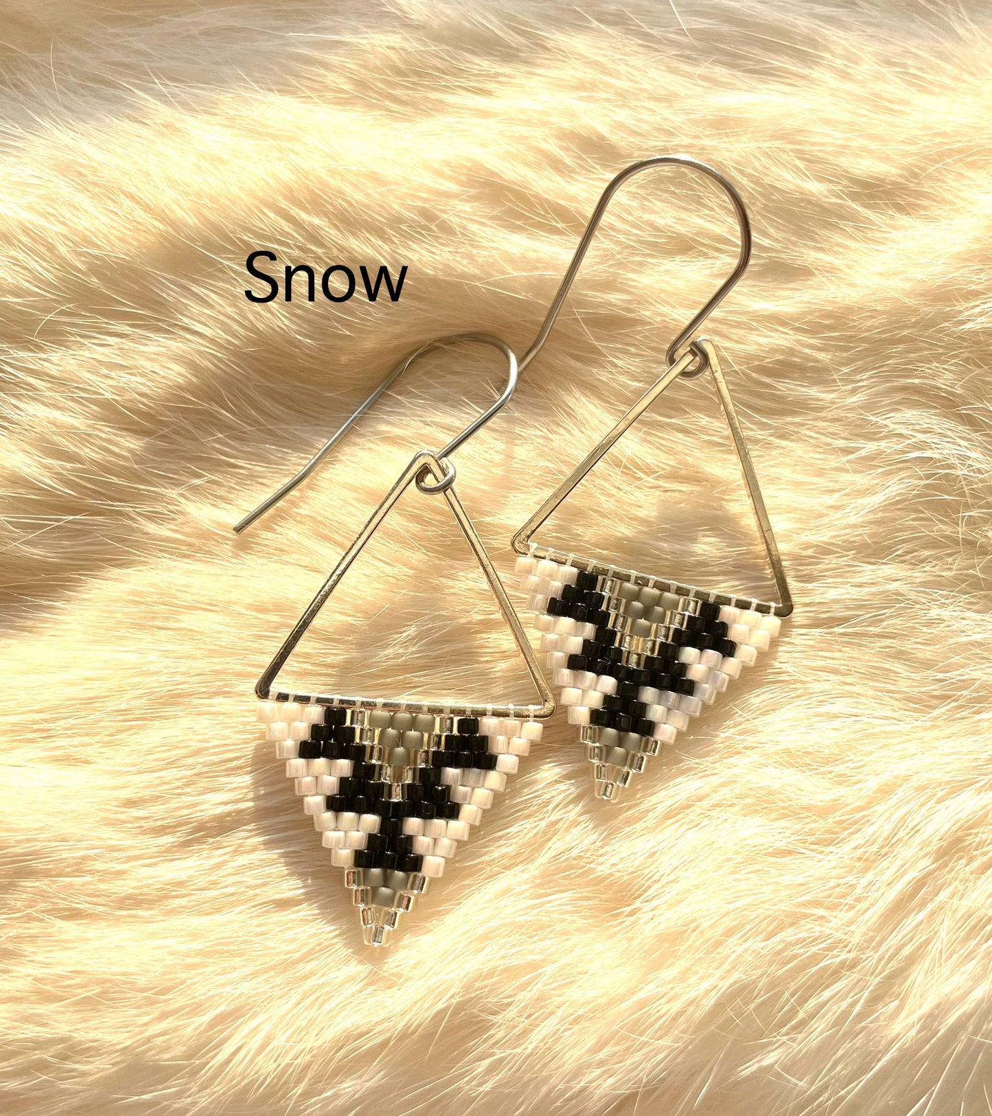 Petit triangles (earrings)