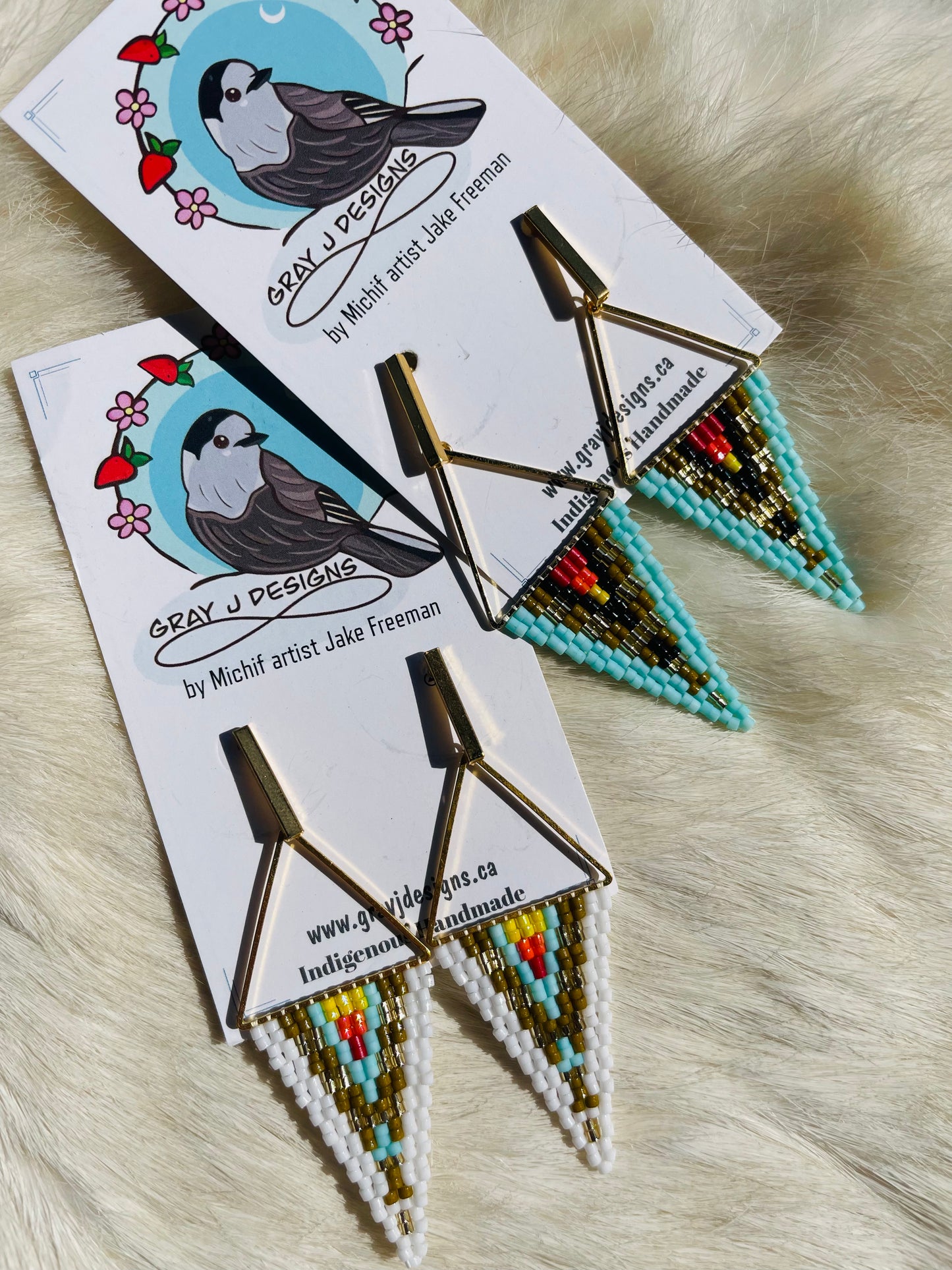Petit triangles (earrings)