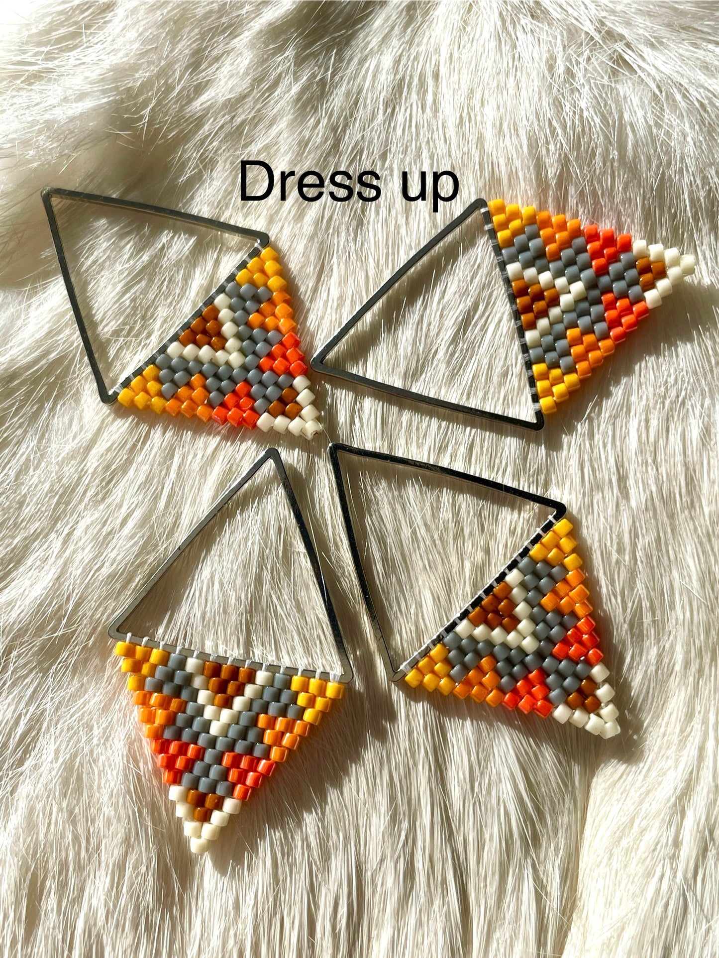 Petit triangles (earrings)