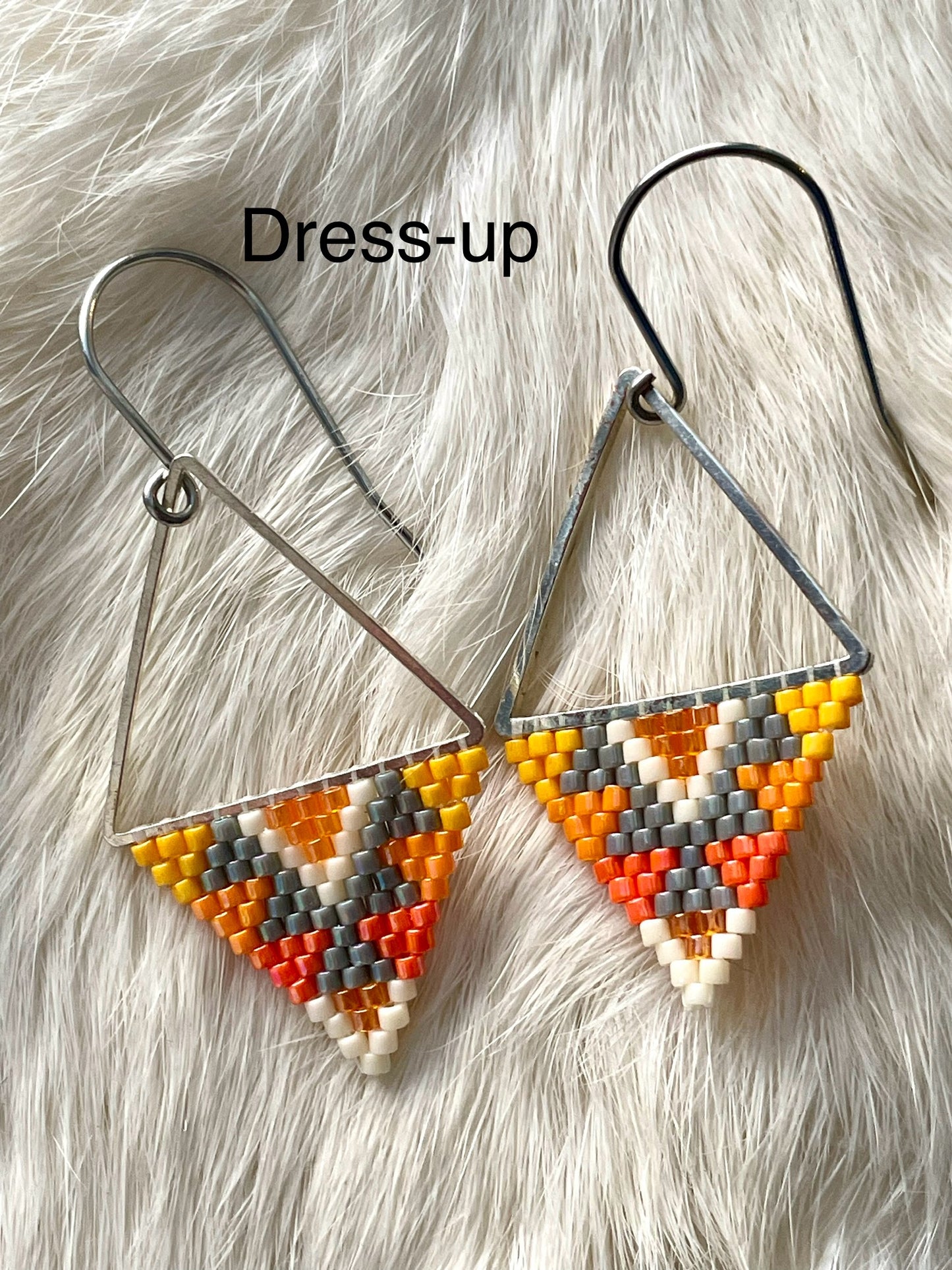 Petit triangles (earrings)