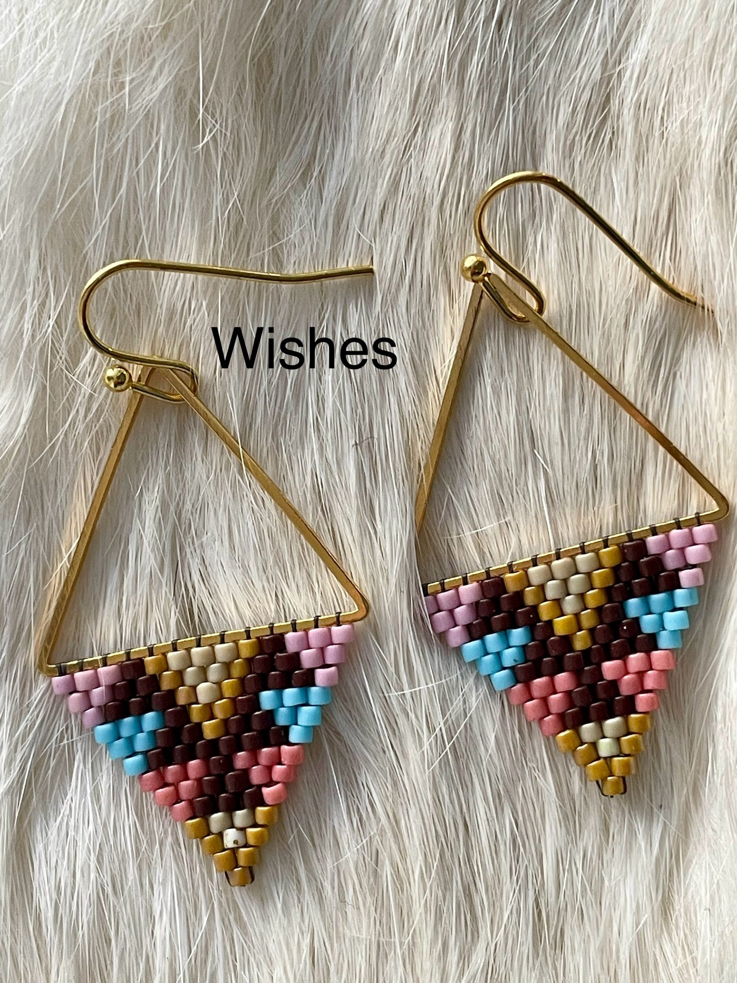 Petit triangles (earrings)