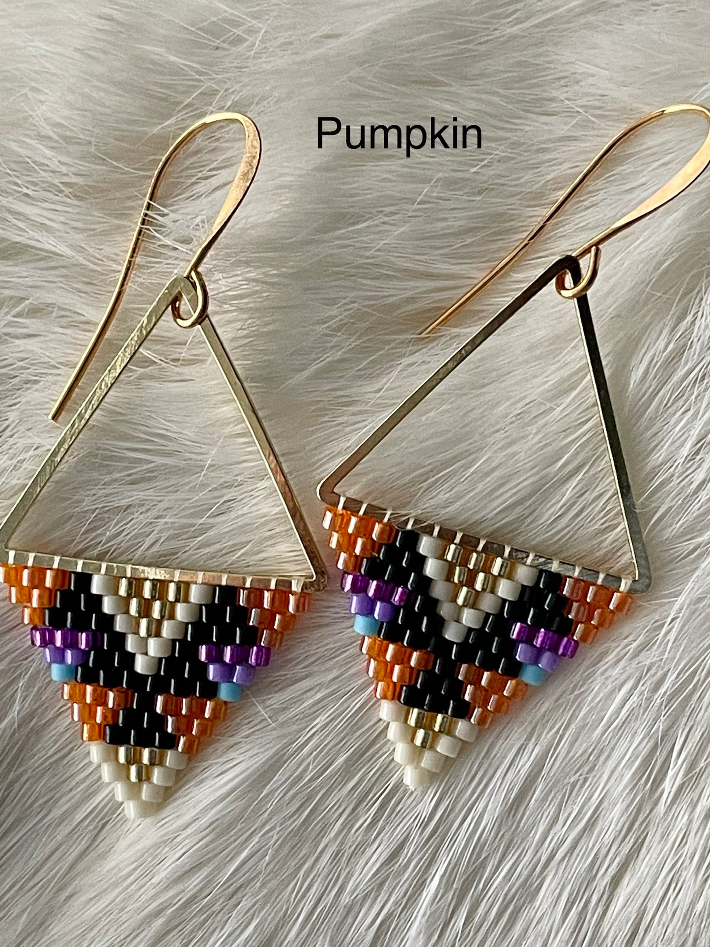 Petit triangles (earrings)