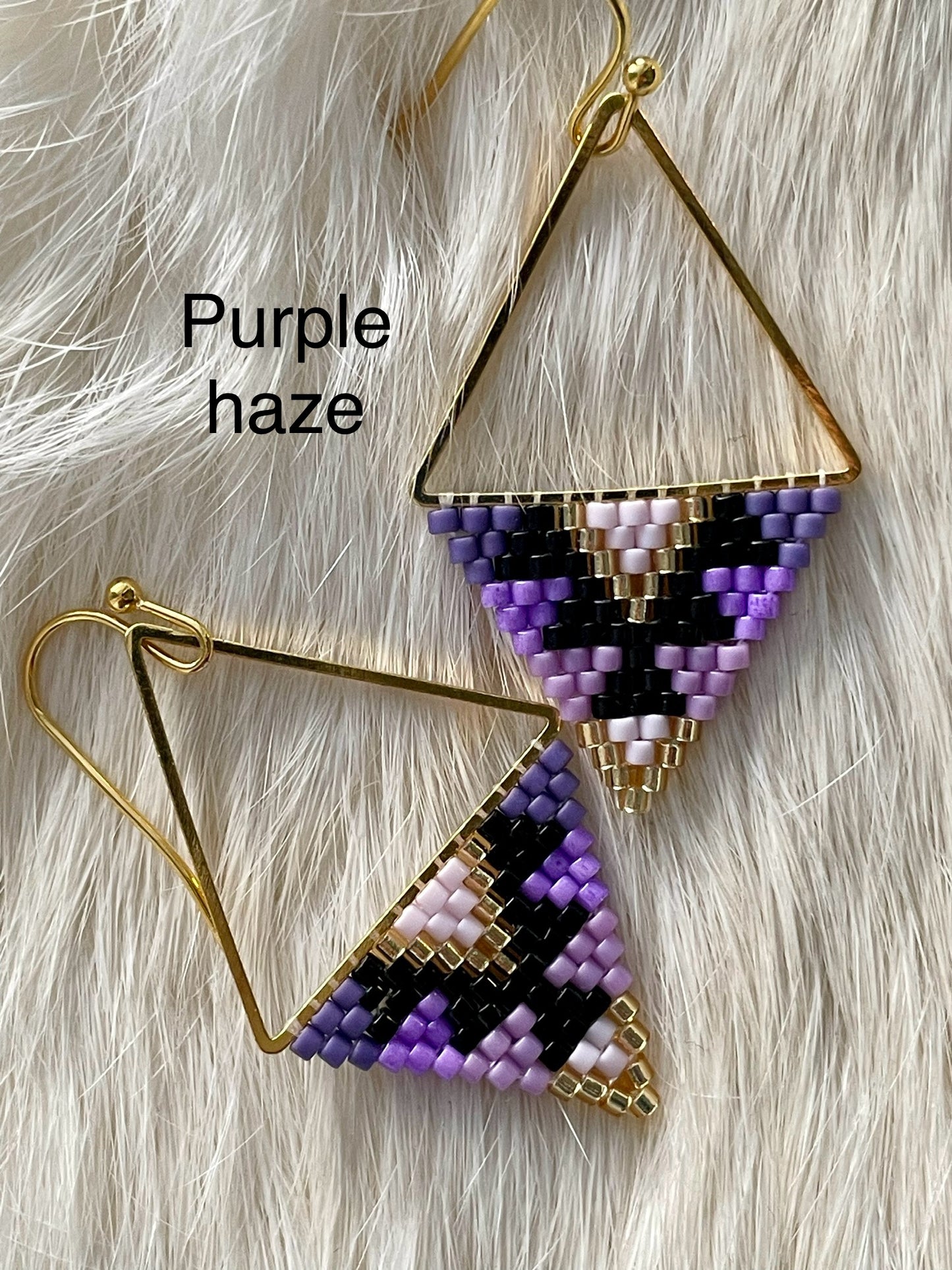 Petit triangles (earrings)