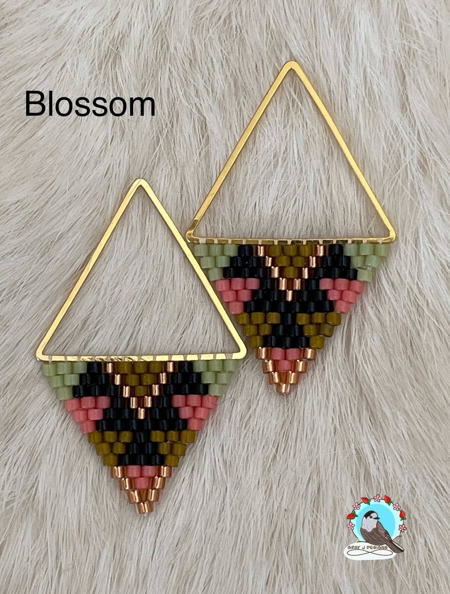 Petit triangles (earrings)