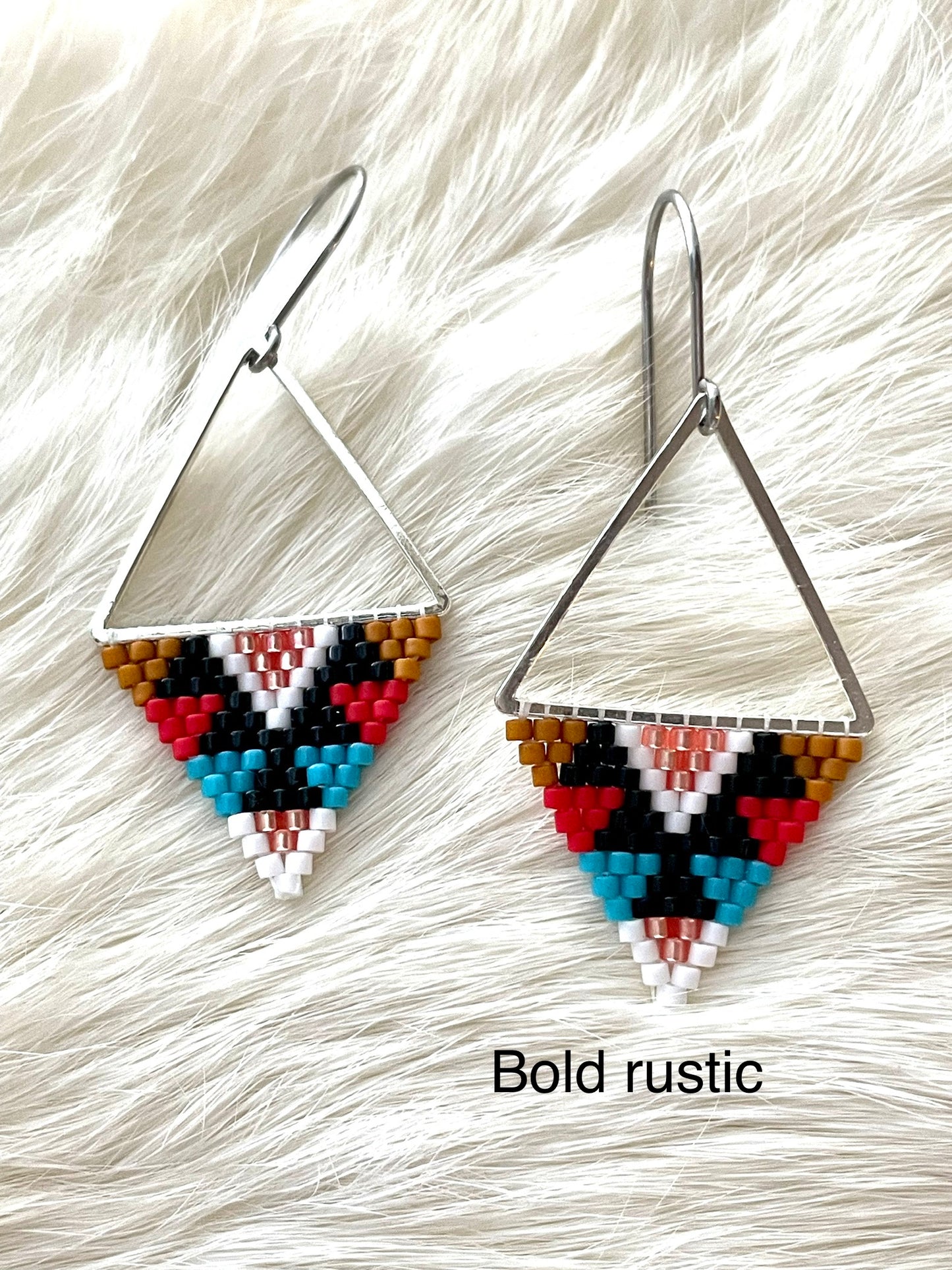 Petit triangles (earrings)