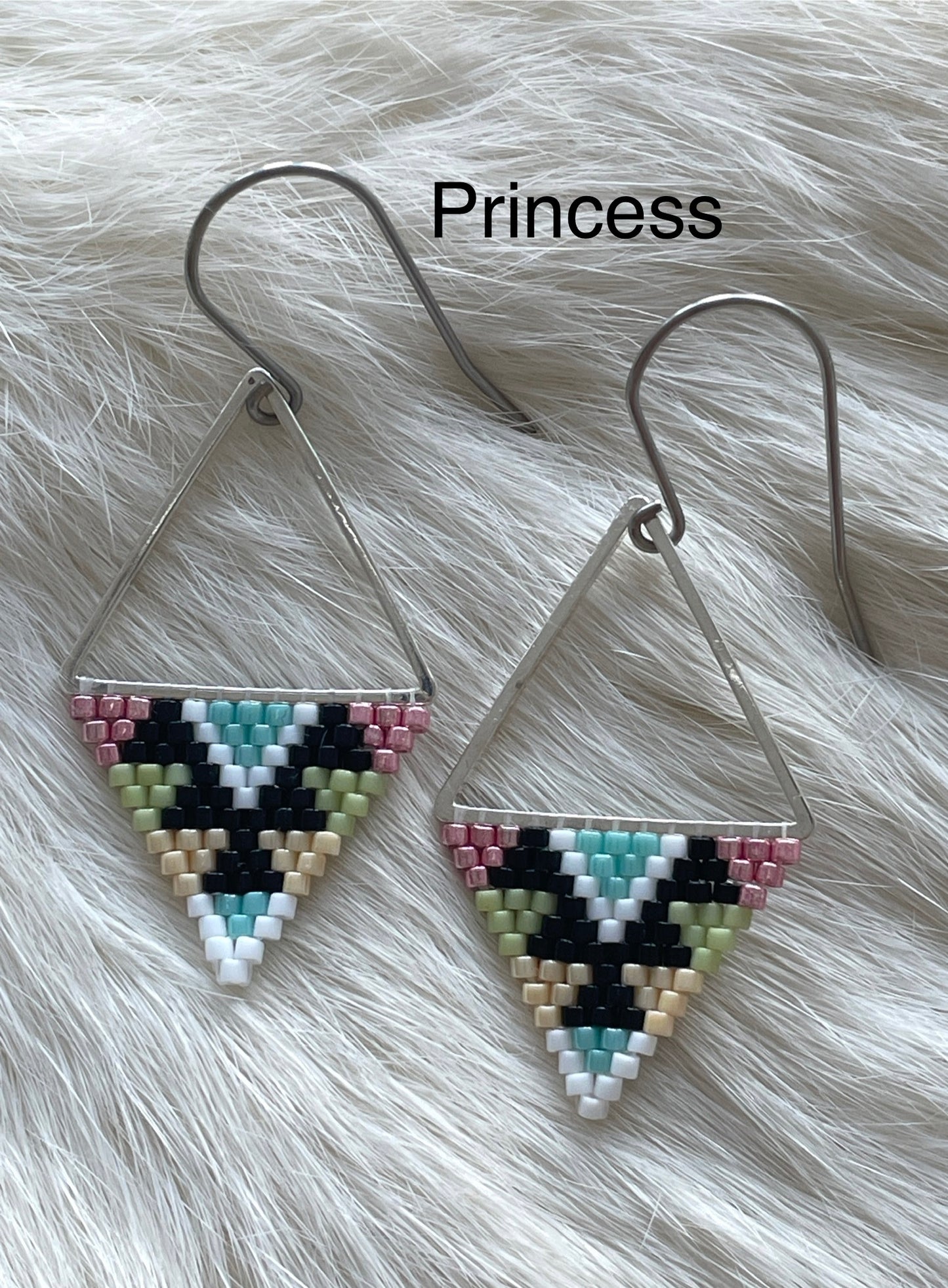 Petit triangles (earrings)