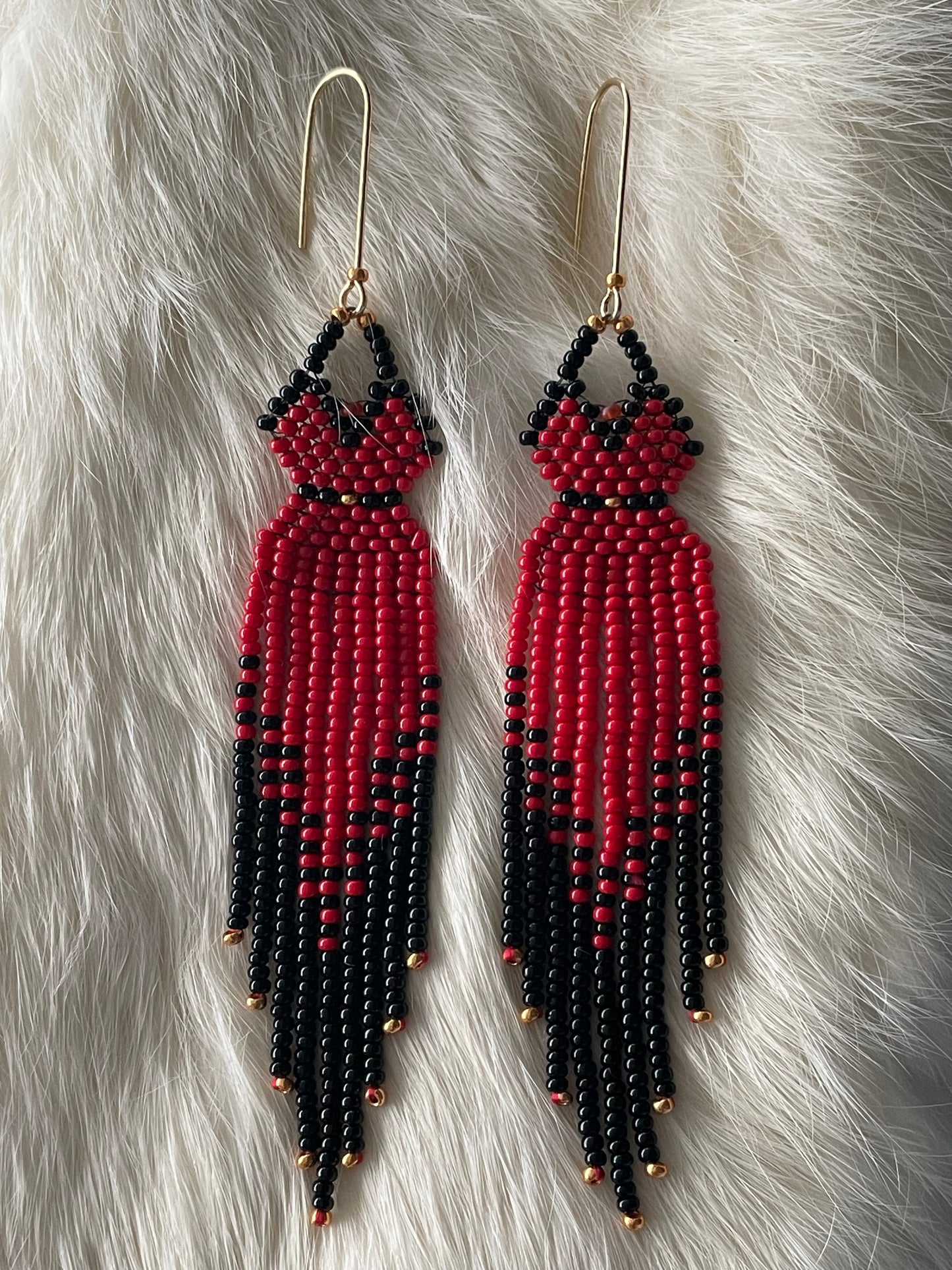 REDress earrings or pendant (fringe)