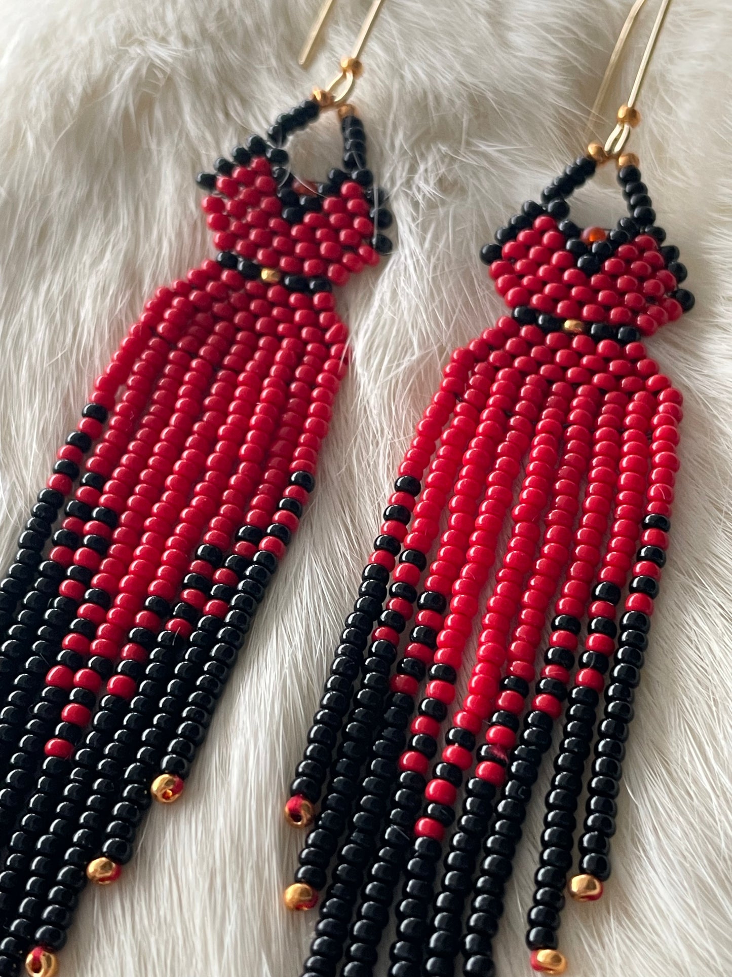 REDress earrings or pendant (fringe)