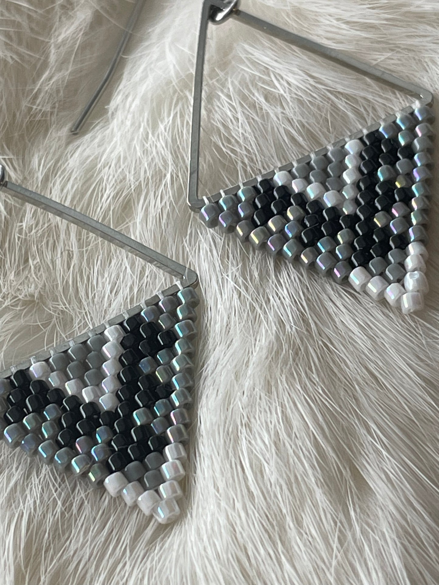 Petit triangles (earrings)