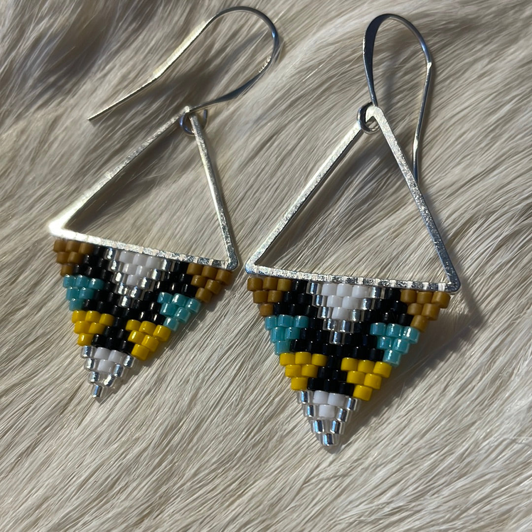 Petit triangles (earrings)