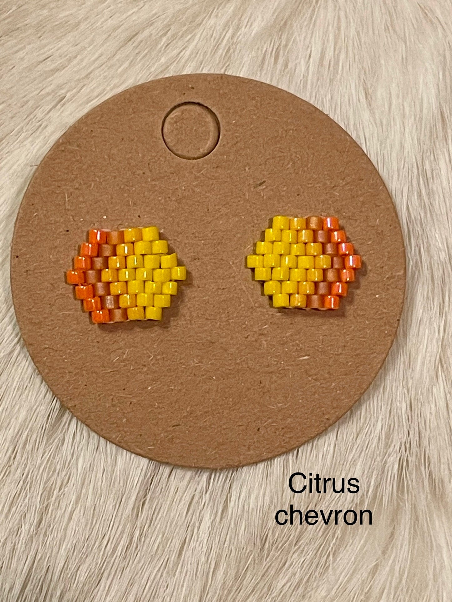 Delica studs