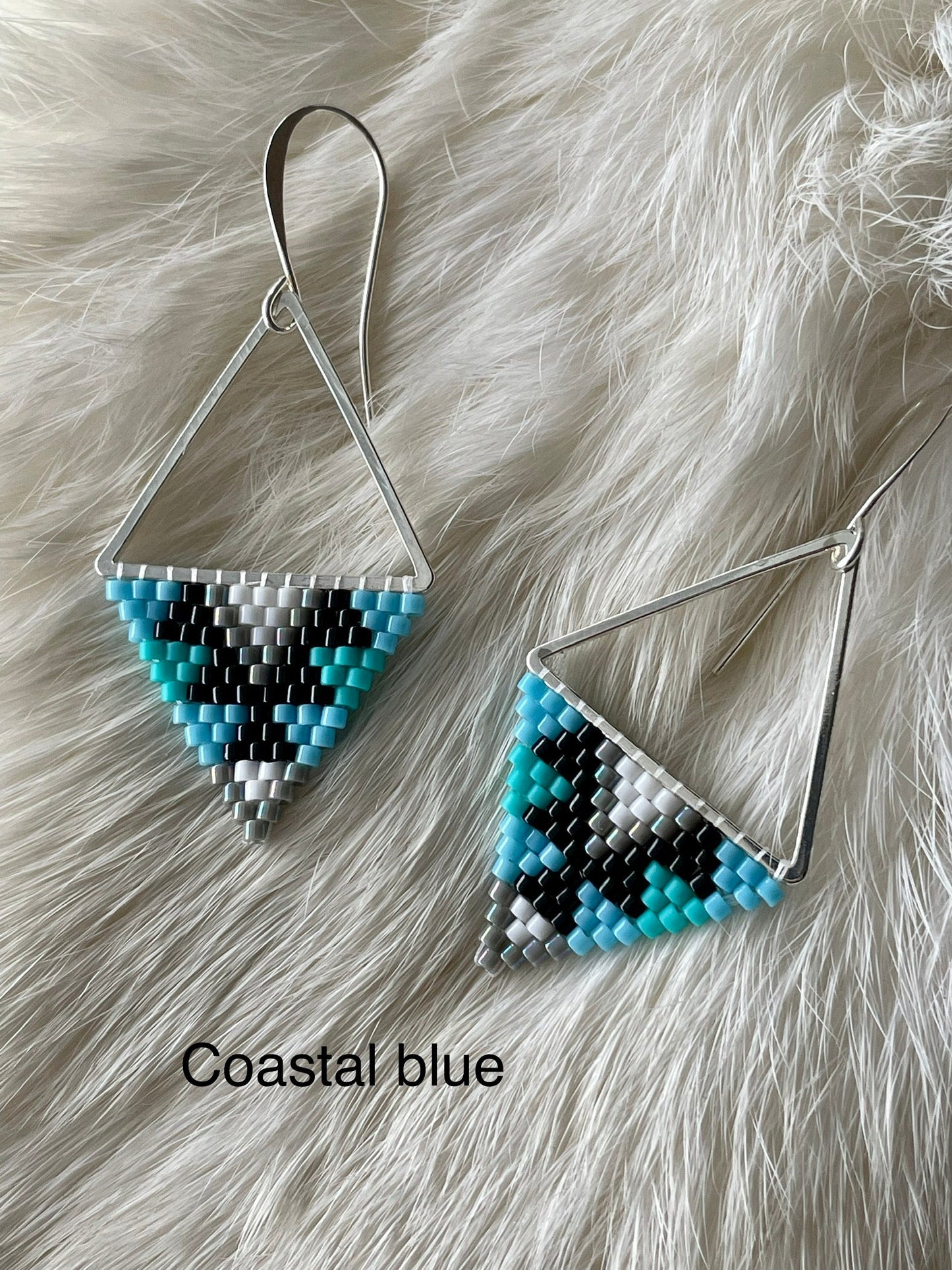Petit triangles (earrings)