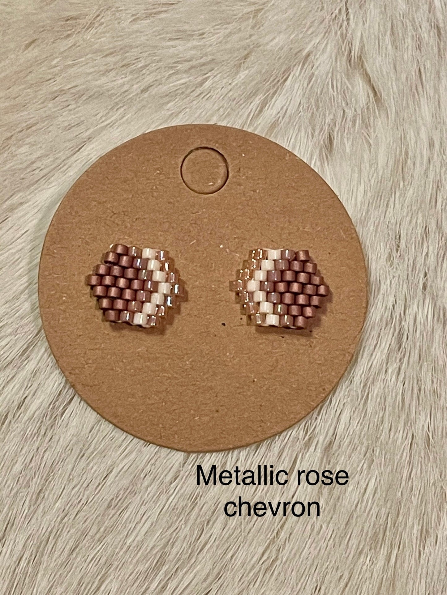 Delica studs