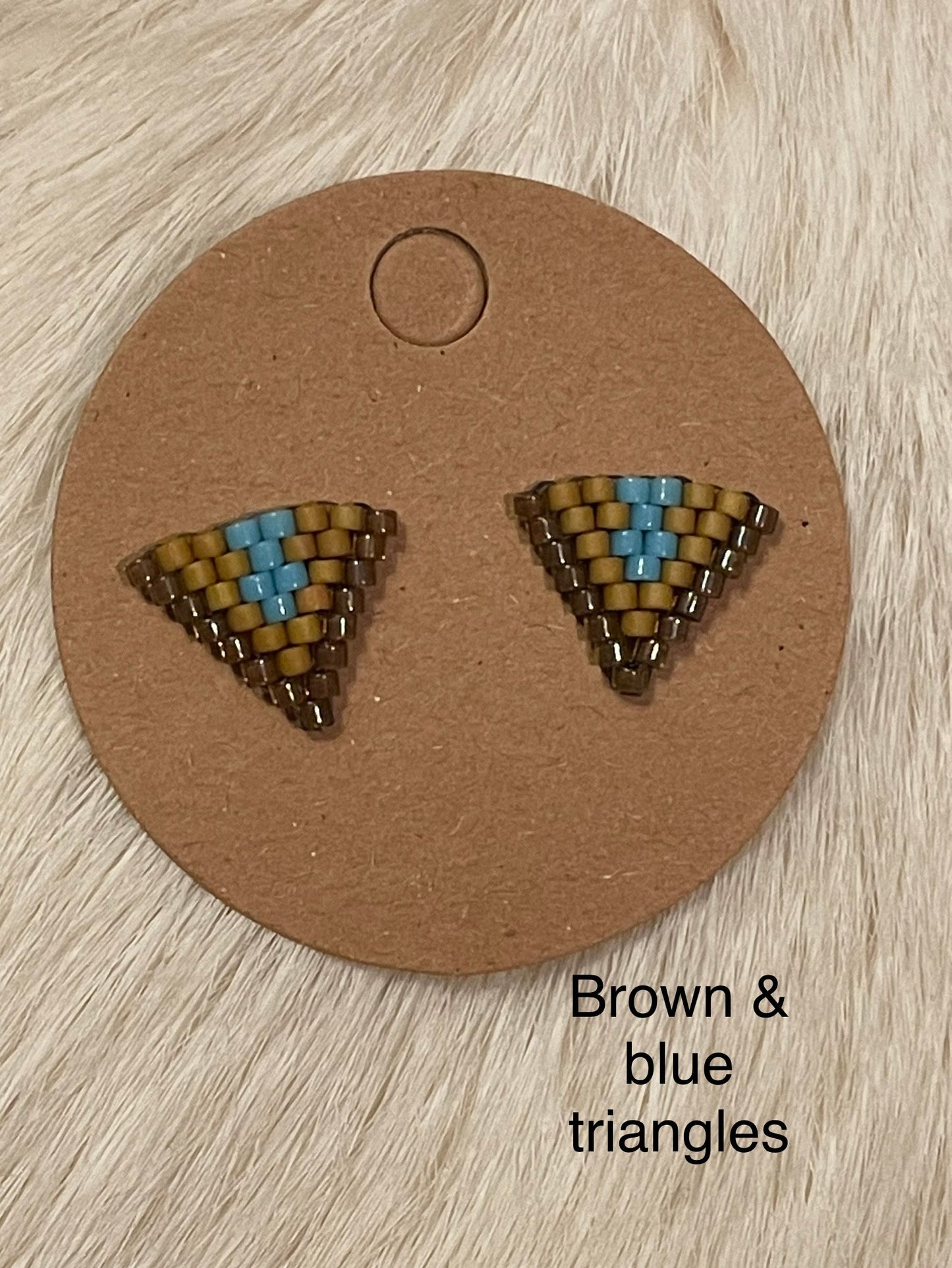 Delica studs