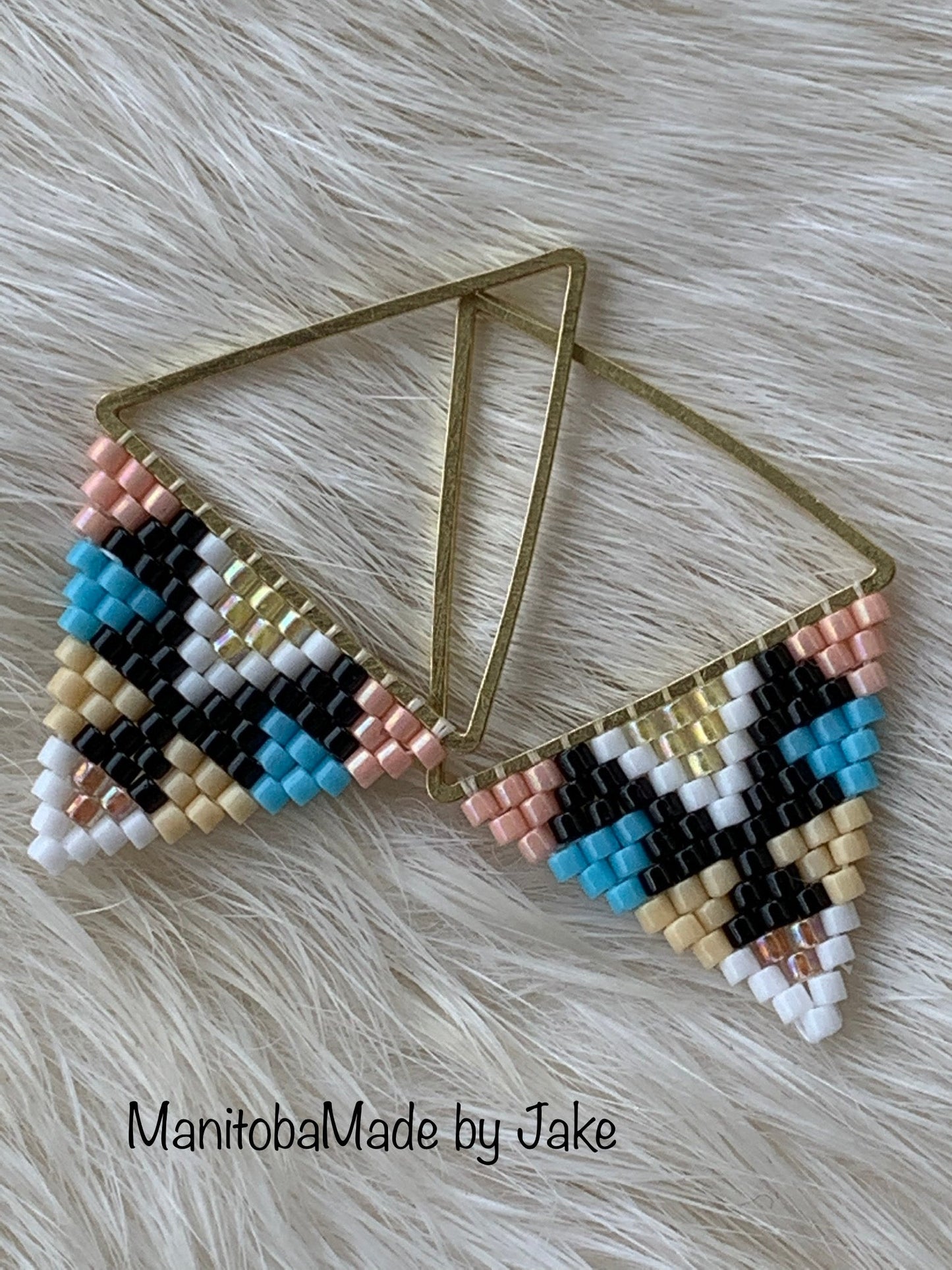 Petit triangles (earrings)