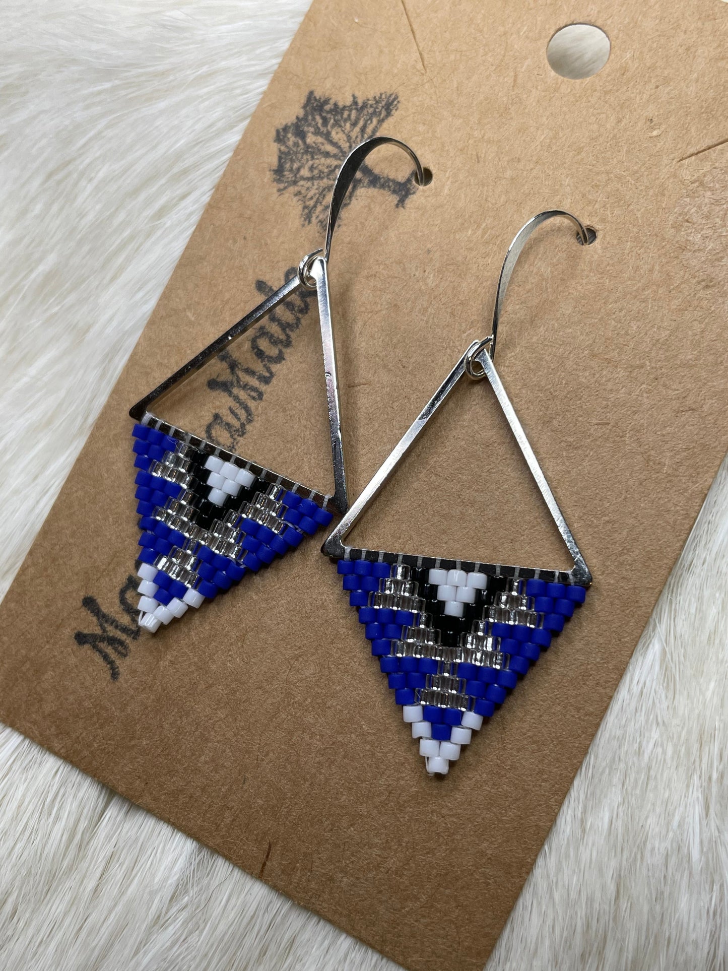 Petit triangles (earrings)