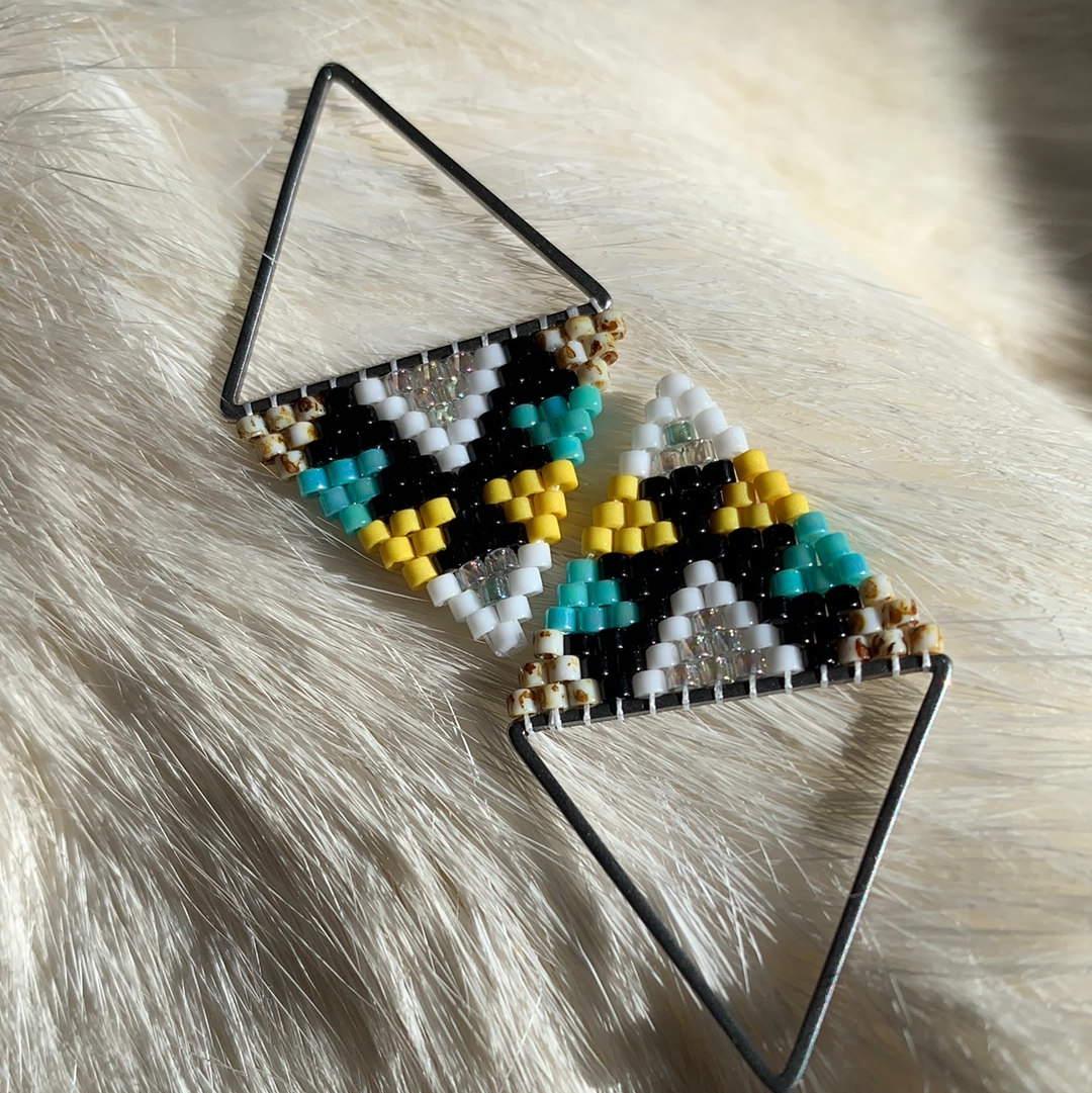 Petit triangles (earrings)